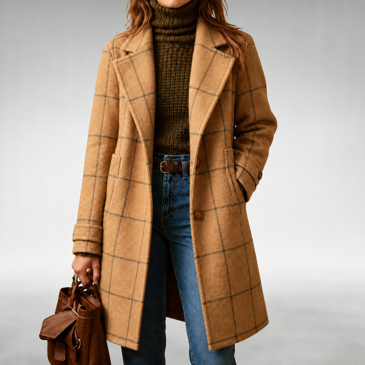 Lauren | Classic Checkered Coat