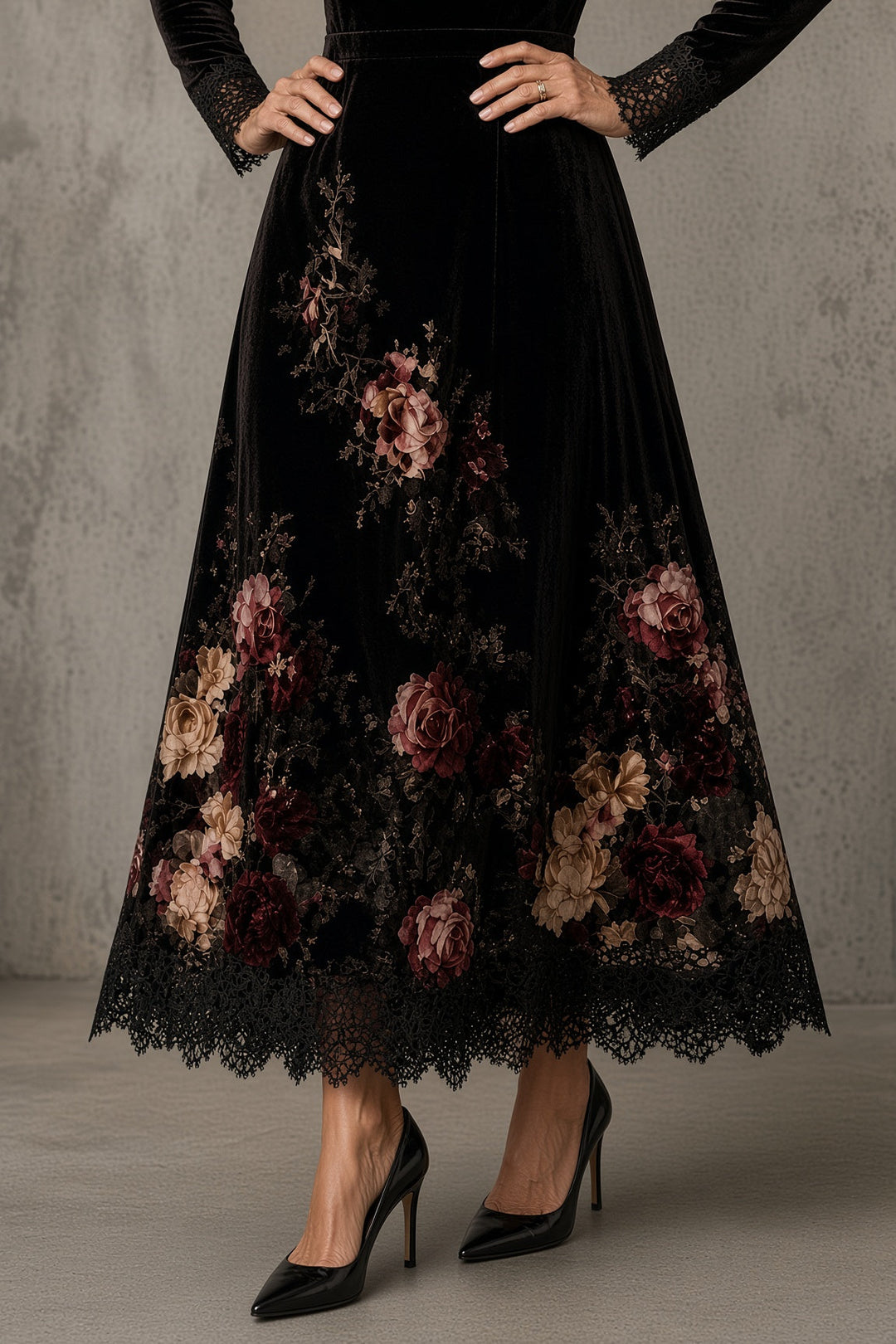 Lucienne | Romantic Velvet Dress