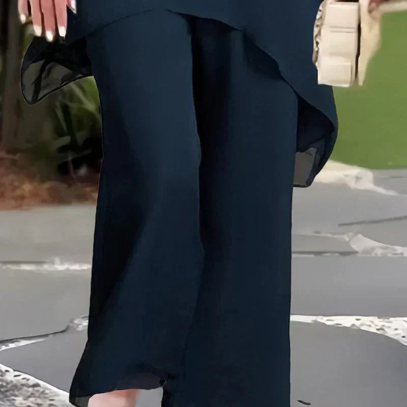 Linda | Suit with draped palazzo pants